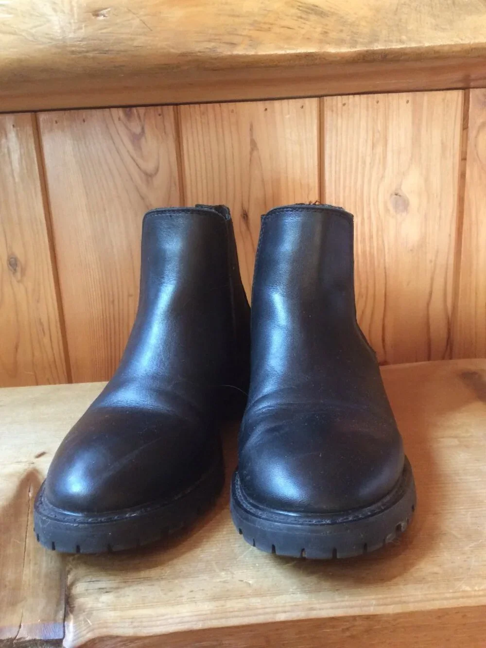 Steve Madden platform black